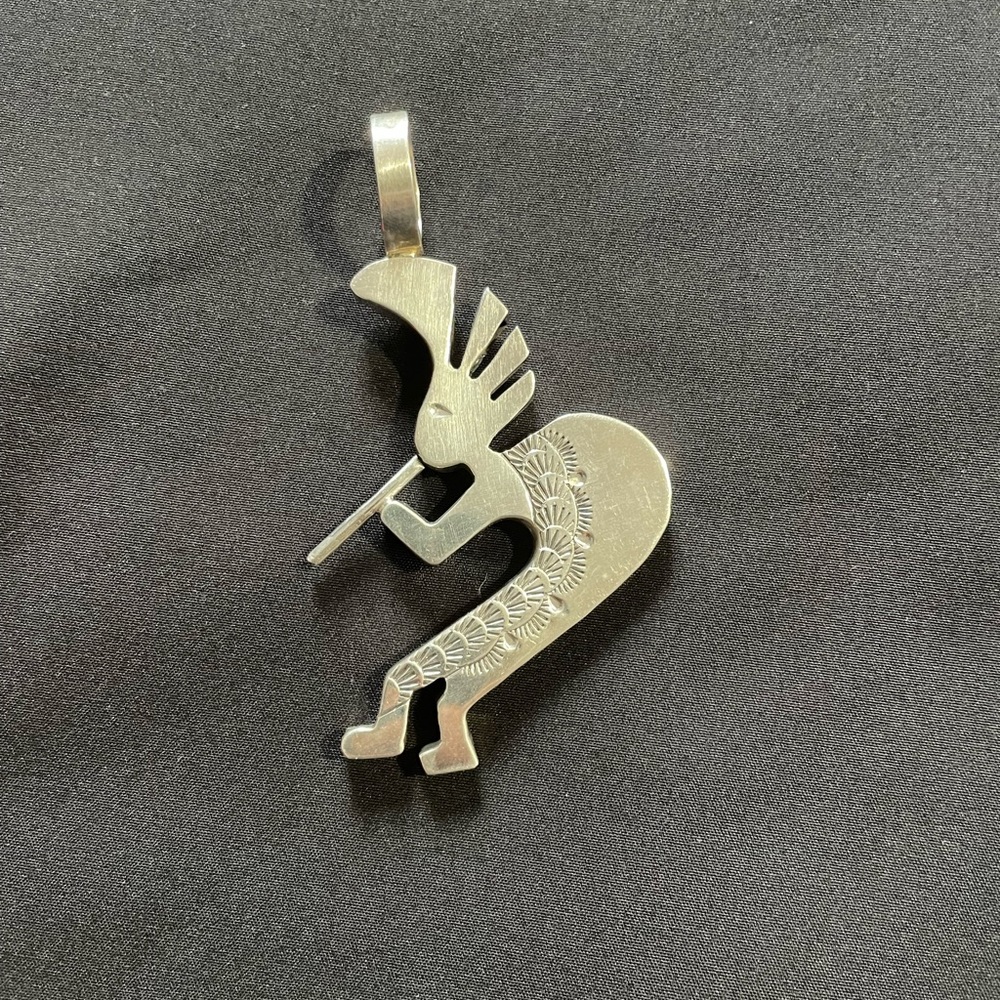 Vintage sterling native pendant